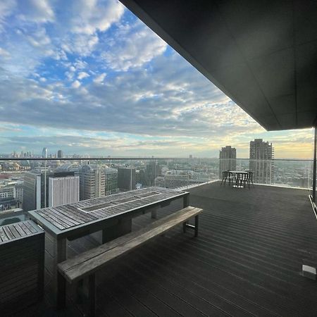 One Bedroom In Luxury Apartment On 30Th Floor In Central London With Breathtaking Skyline View Of Major Landmarks In London Exterior photo