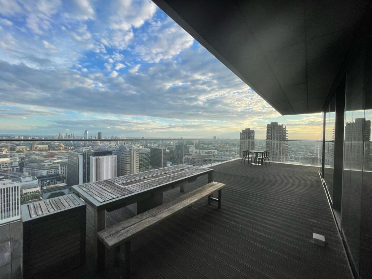 One Bedroom In Luxury Apartment On 30Th Floor In Central London With Breathtaking Skyline View Of Major Landmarks In London Exterior photo